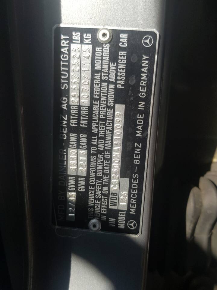 Bild 46/60 von Mercedes-Benz 300 SDL (1987)