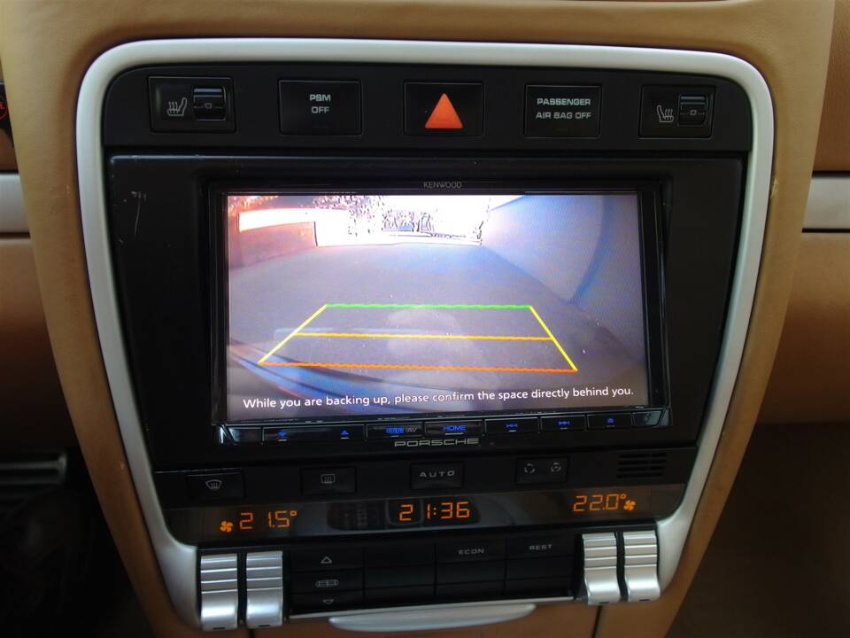 Image 60/98 of Porsche Cayenne GTS (2008)