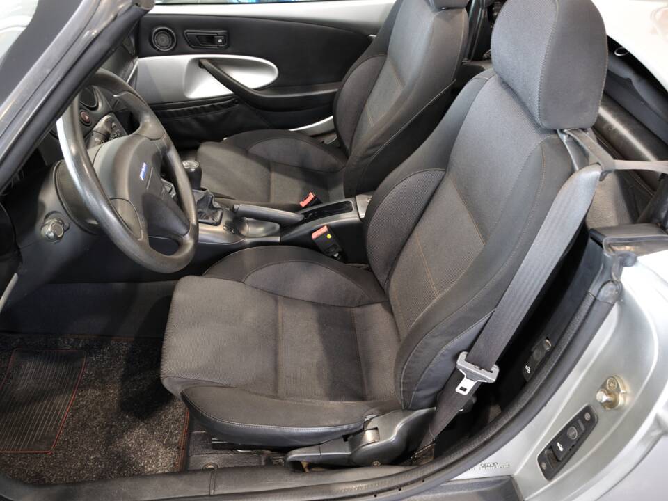 Bild 23/37 von FIAT Barchetta 1.8 16V (1998)
