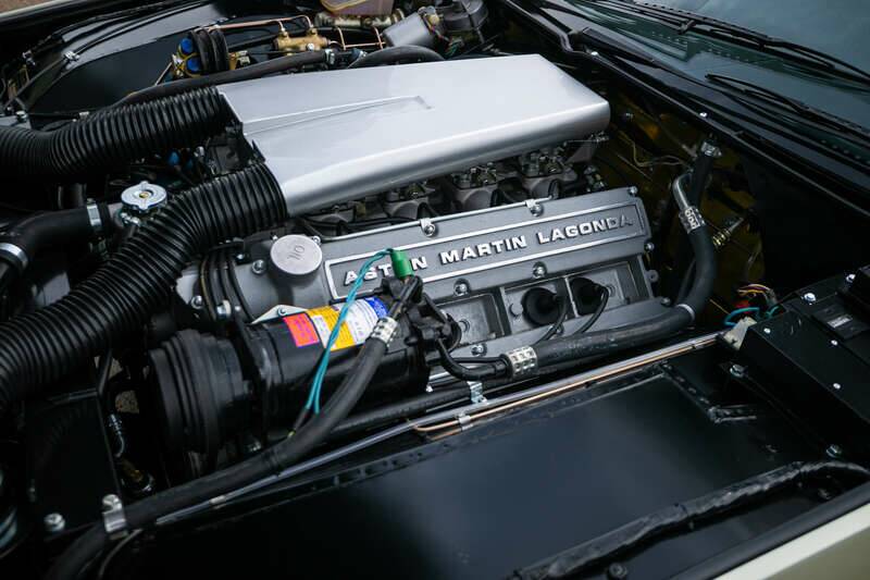 Image 28/39 of Aston Martin Lagonda (1982)