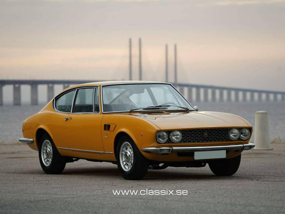 Bild 17/28 von FIAT Dino Coupe (1968)