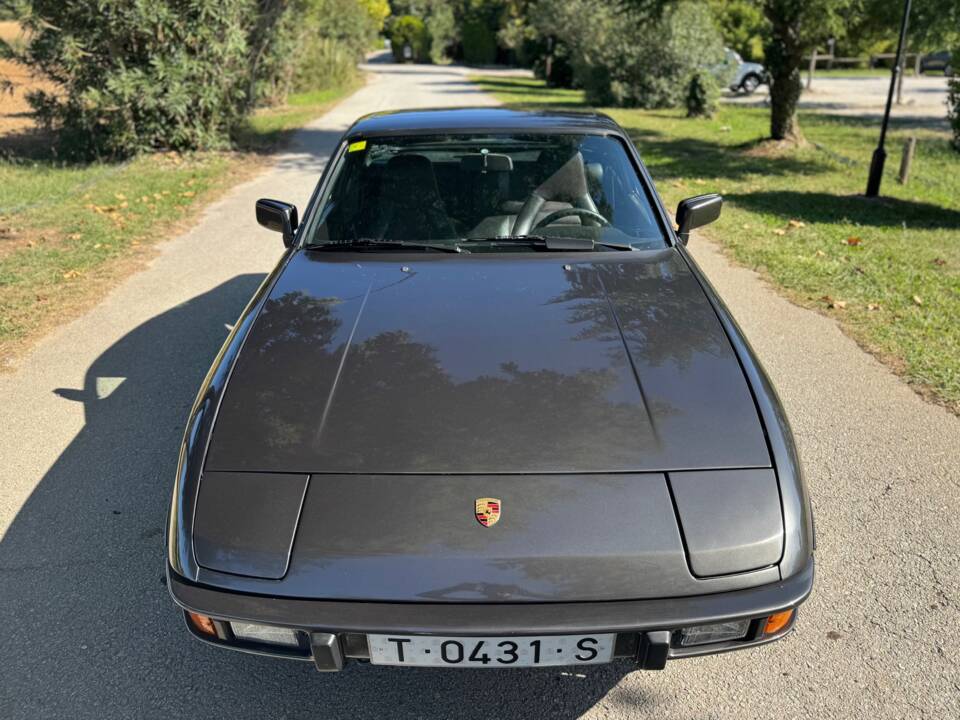 Image 3/35 of Porsche 924 S (1986)