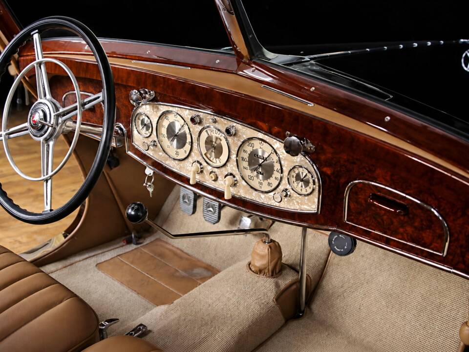 Image 7/12 of Mercedes-Benz 540 K (1936)