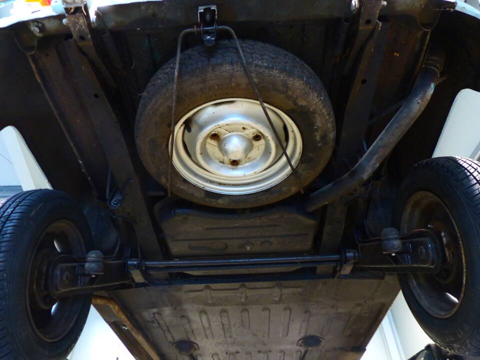 Image 49/66 of Renault R 4 Super (1962)