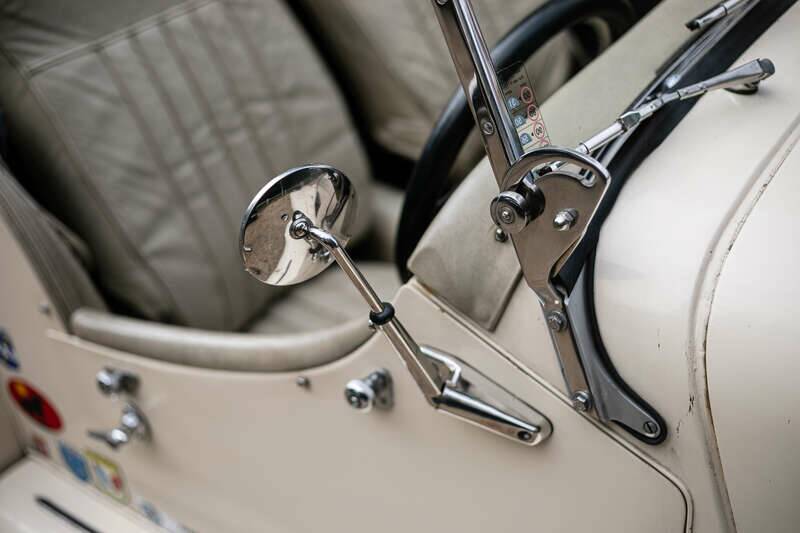 Image 12/43 of Morgan Plus 8 Inj. (1984)