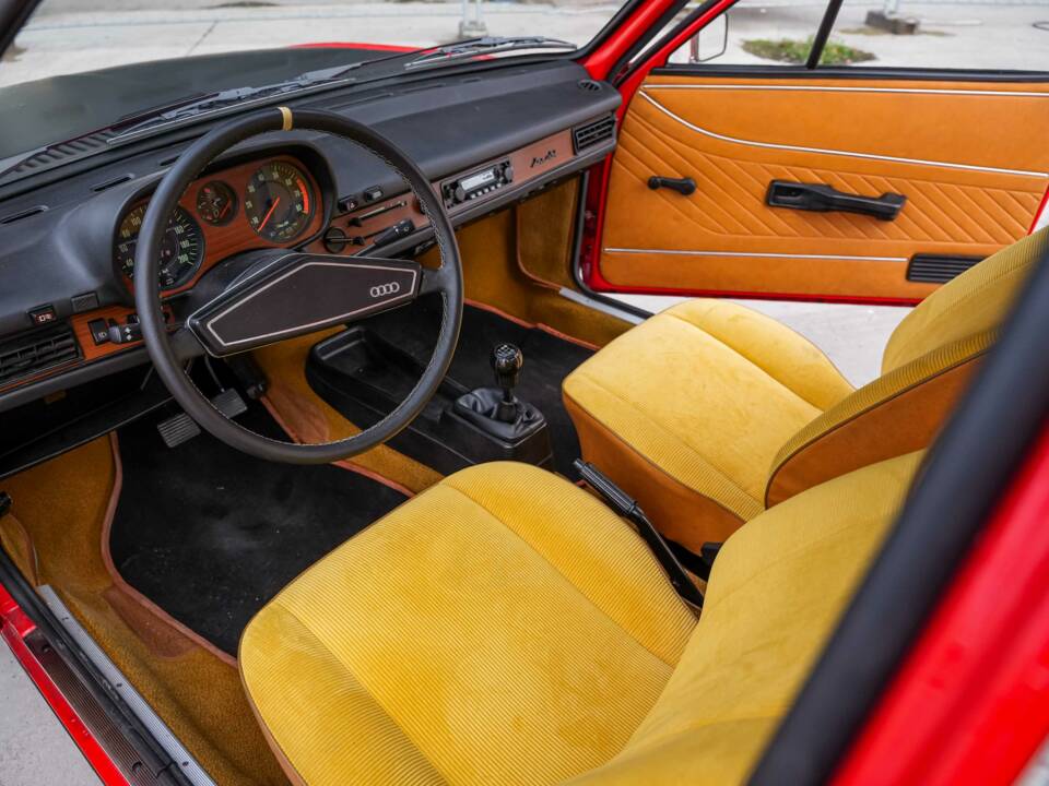 Afbeelding 23/41 van Audi 80 S/LS (1976)