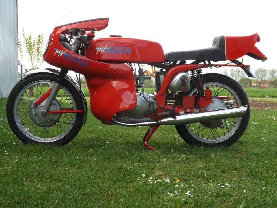 Bild 7/50 von MV Agusta 350 S (1972)