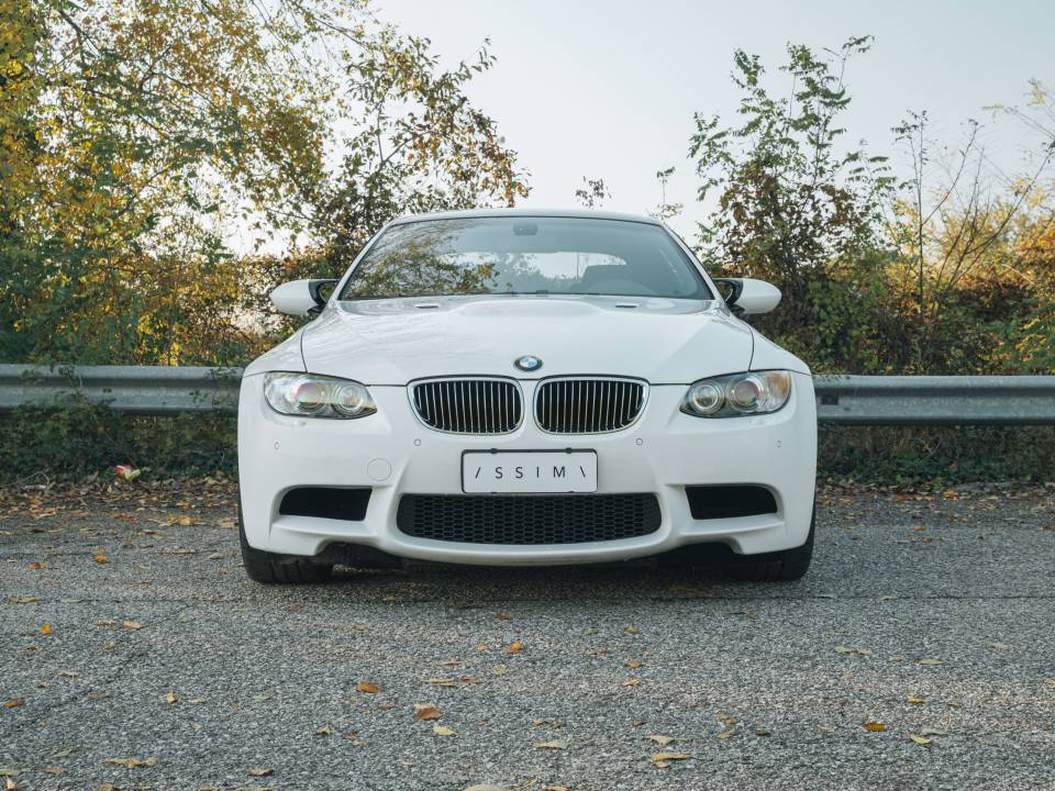 Afbeelding 2/70 van BMW M3 (2009)
