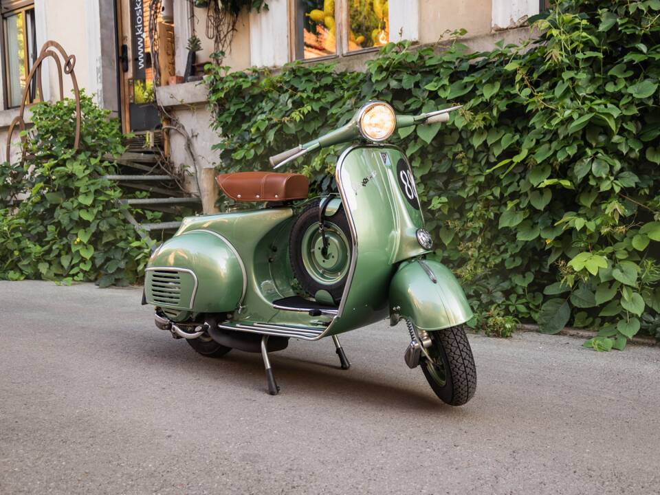 Immagine 19/32 di Piaggio Vespa 150 (1961)