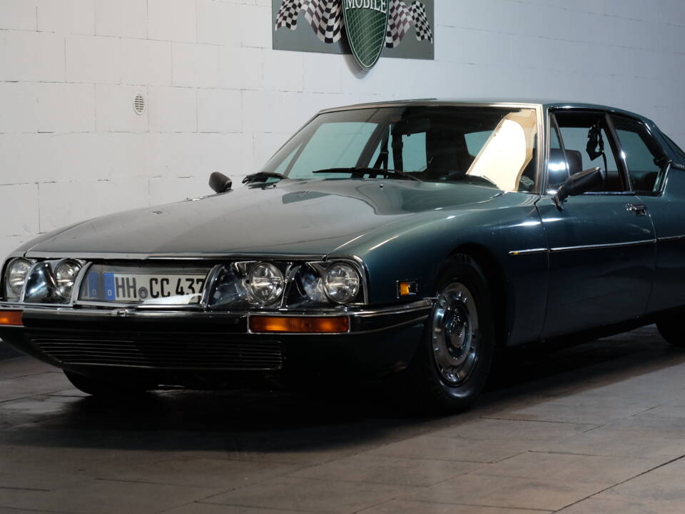 Image 1/28 of Citroën SM (1973)