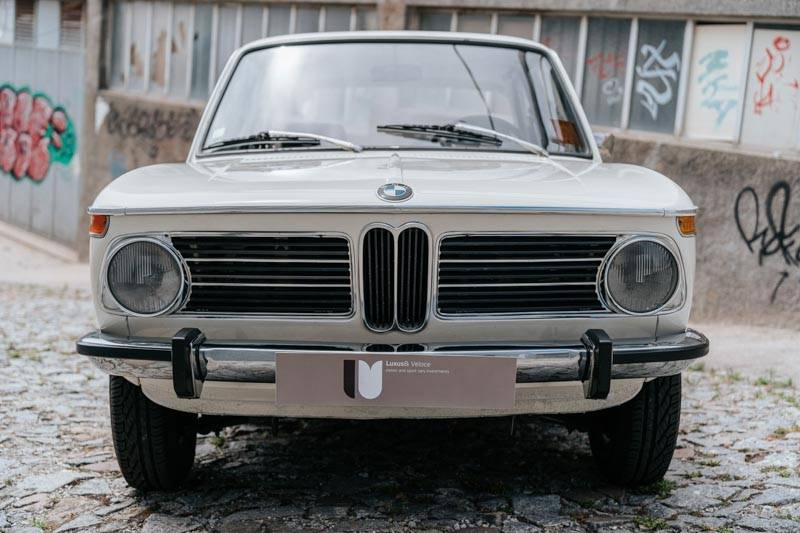 Imagen 2/28 de BMW 2002 (1971)