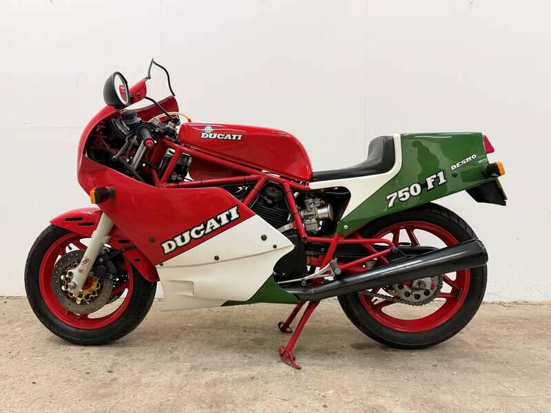 Bild 2/42 von Ducati 750 F1 (1987)
