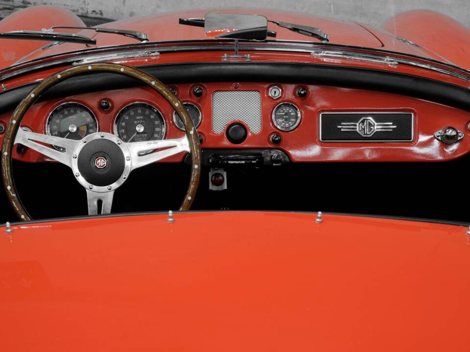 Imagen 27/45 de MG MGA 1500 (1957)