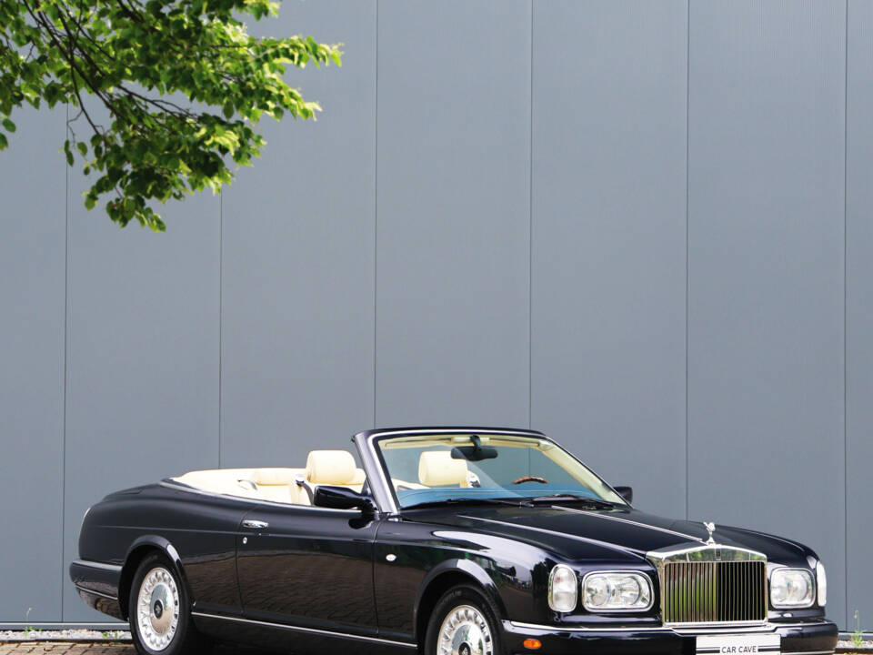 Image 10/52 of Rolls-Royce Corniche V (2000)