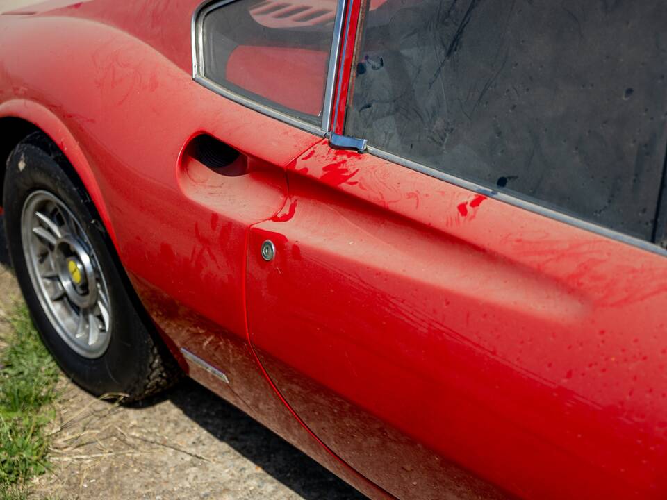 Bild 26/50 von Ferrari Dino 246 GT (1972)