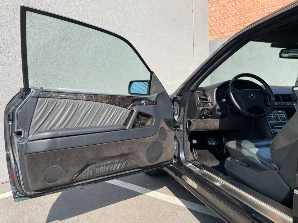 Bild 46/75 von Mercedes-Benz 500 SEC AMG (1993)