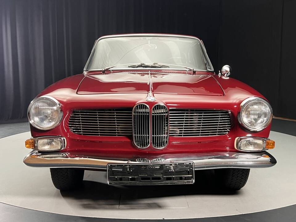 Image 3/8 of BMW 3200 CS (1965)