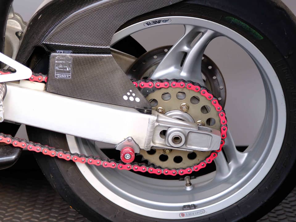 Image 56/94 of Bimota 500 V-Due (2003)