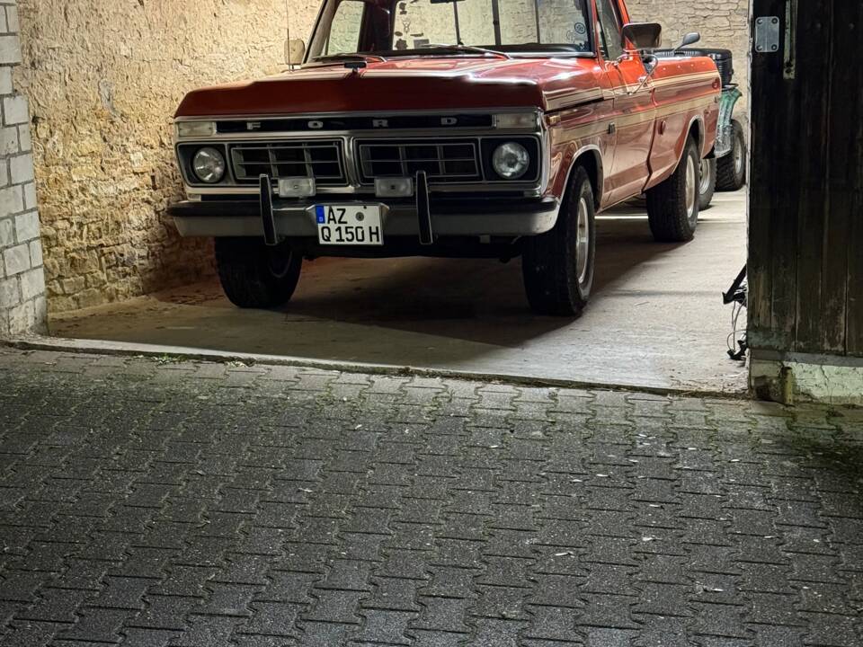 Image 4/9 of Ford F-150 Ranger (1976)