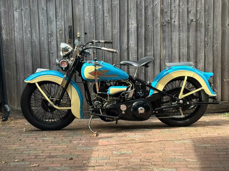 Image 6/14 of Harley-Davidson VLD "Big Twin" (1934)