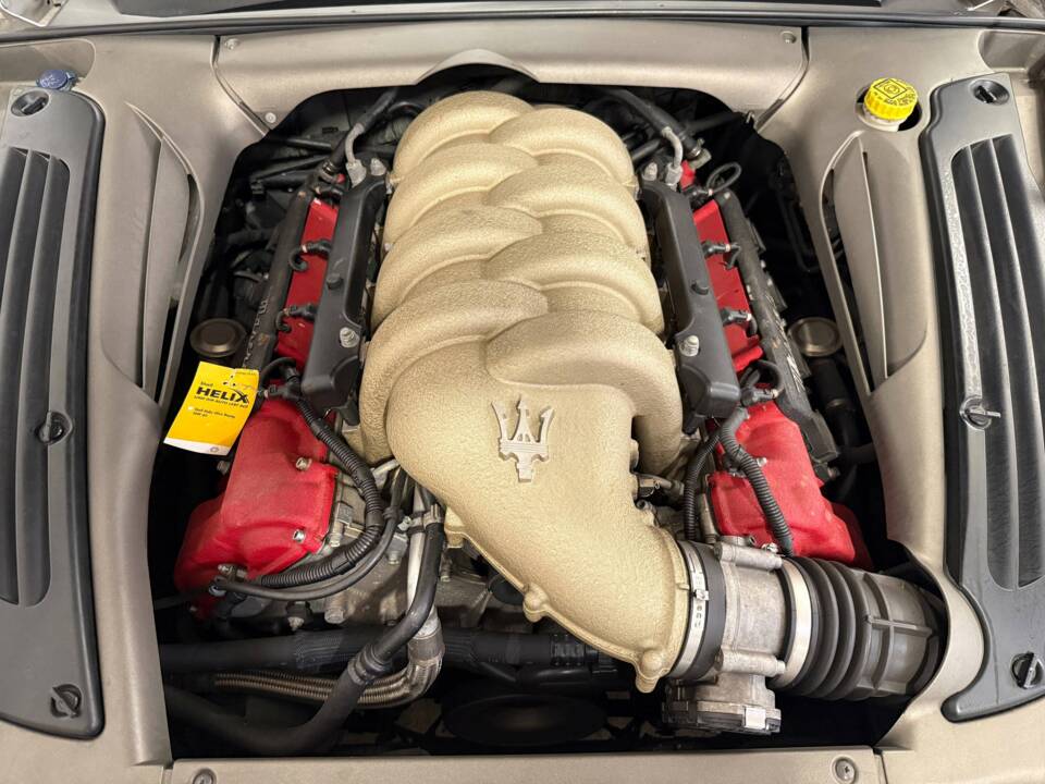 Image 12/17 of Maserati 4200 (2006)