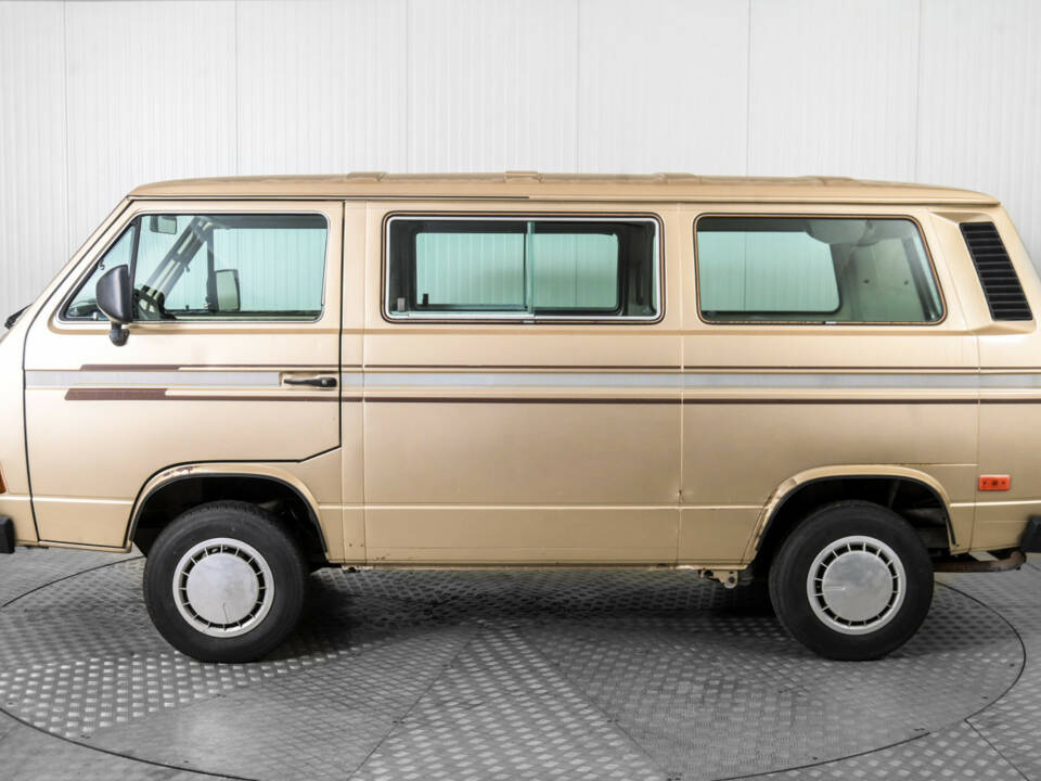 Bild 9/50 von Volkswagen T3 Caravelle GL 1.9 (1986)