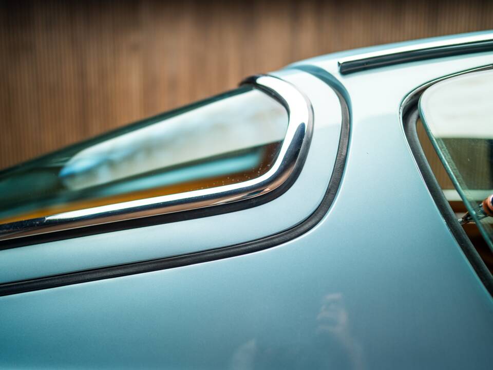 Image 66/97 of Maserati Mistral 3700 (1965)
