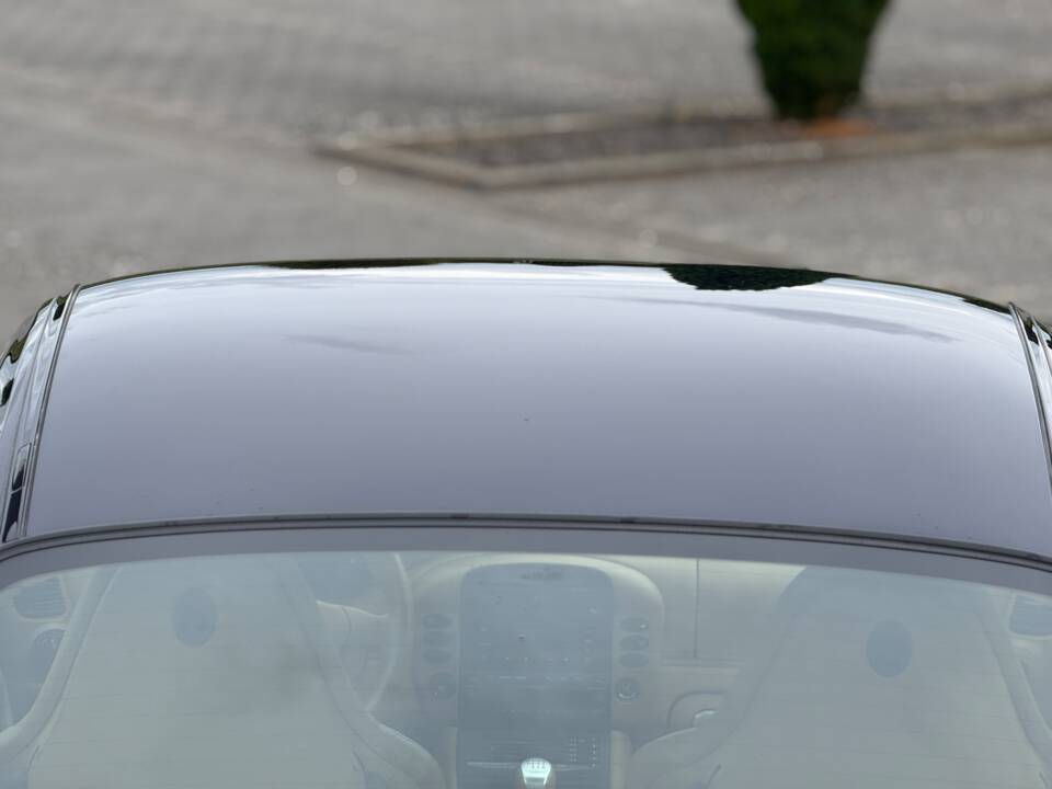 Image 11/42 de Porsche 911 Carrera 4S (2003)