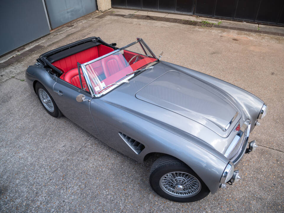 Image 20/29 of Austin-Healey 3000 Mk II (BJ7) (1963)