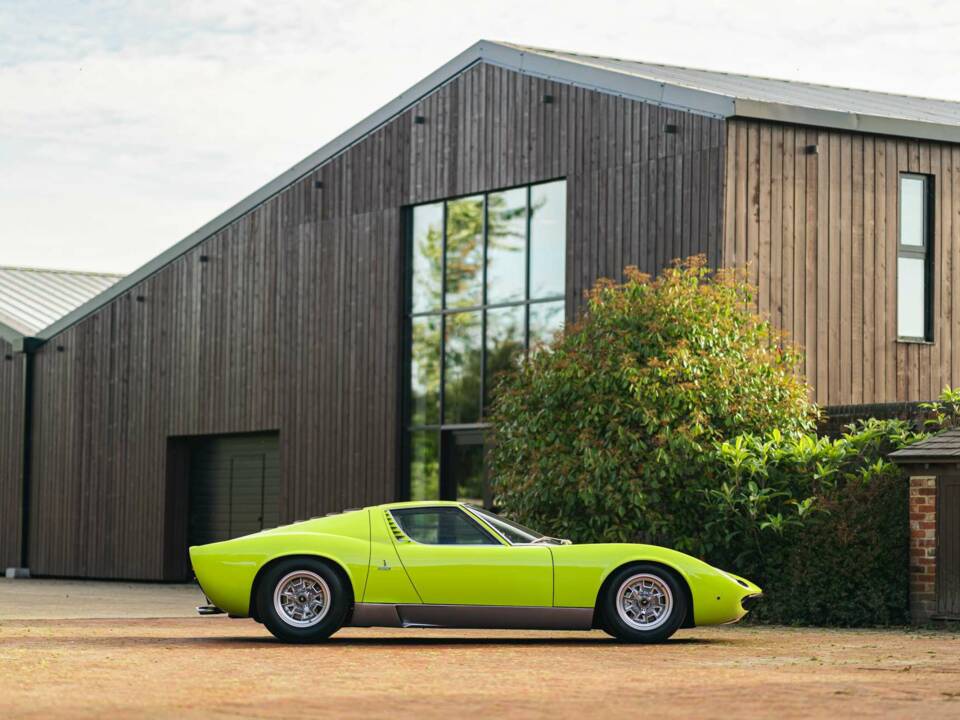 Bild 5/30 von Lamborghini Miura P 400 S (1968)