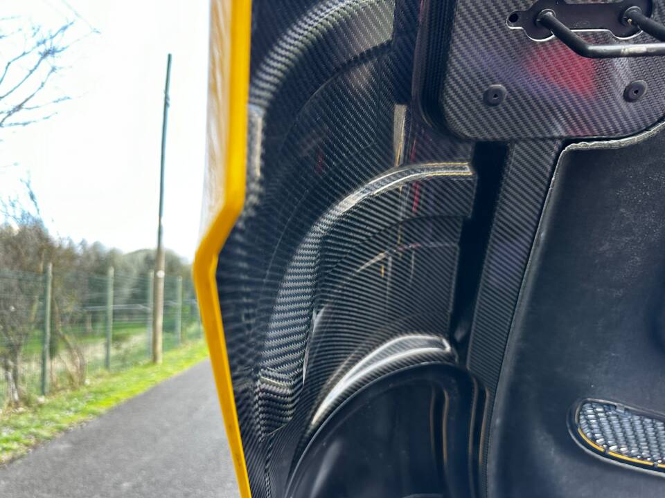 Image 33/35 of Dodge Viper SRT (2014)