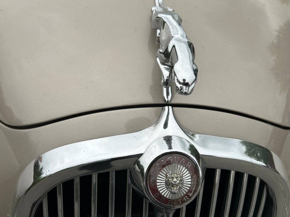 Image 27/27 de Jaguar S-Type 3.8 (1965)