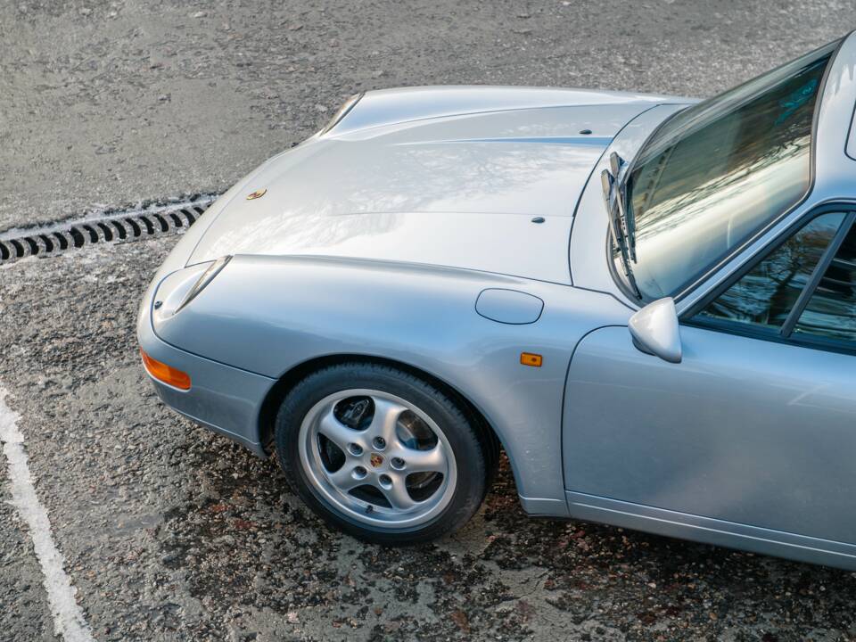 Bild 11/27 von Porsche 911 Carrera (1994)