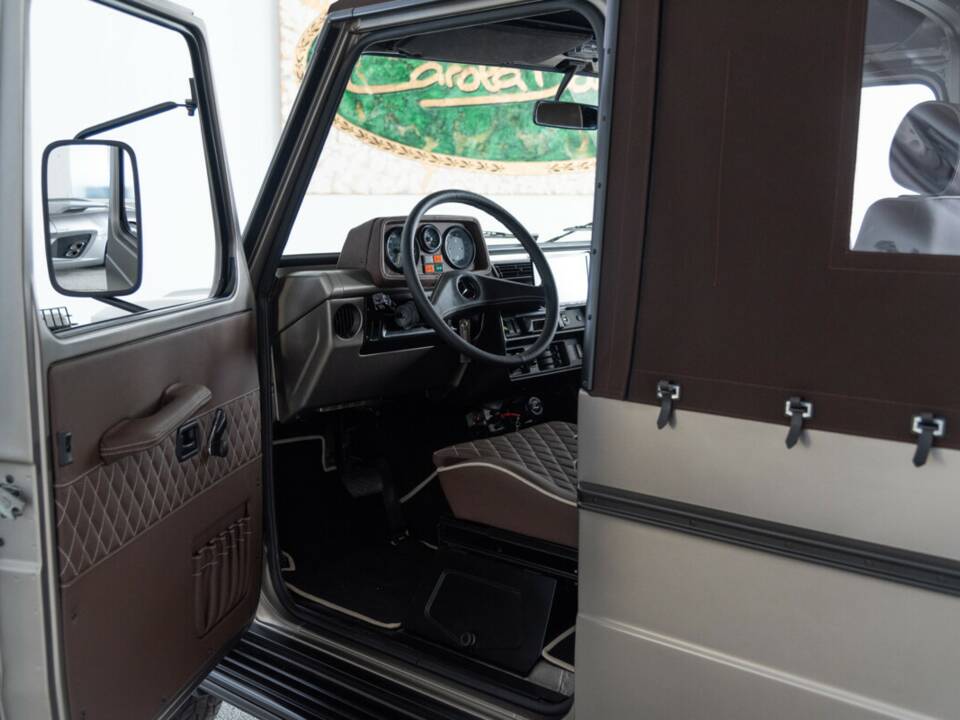 Image 33/50 of Steyr-Puch 230 GE (LWB) (1993)