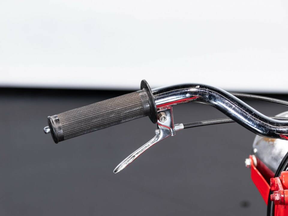 Image 30/50 of Ducati DUMMY (1953)