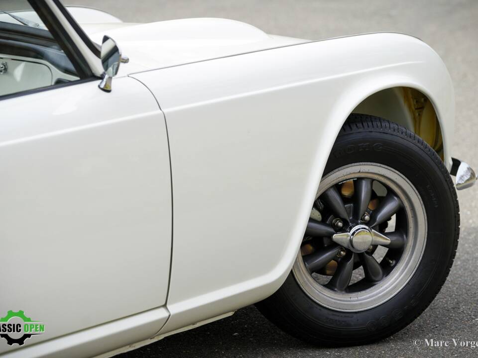Afbeelding 37/66 van Triumph TR 4 (1963)