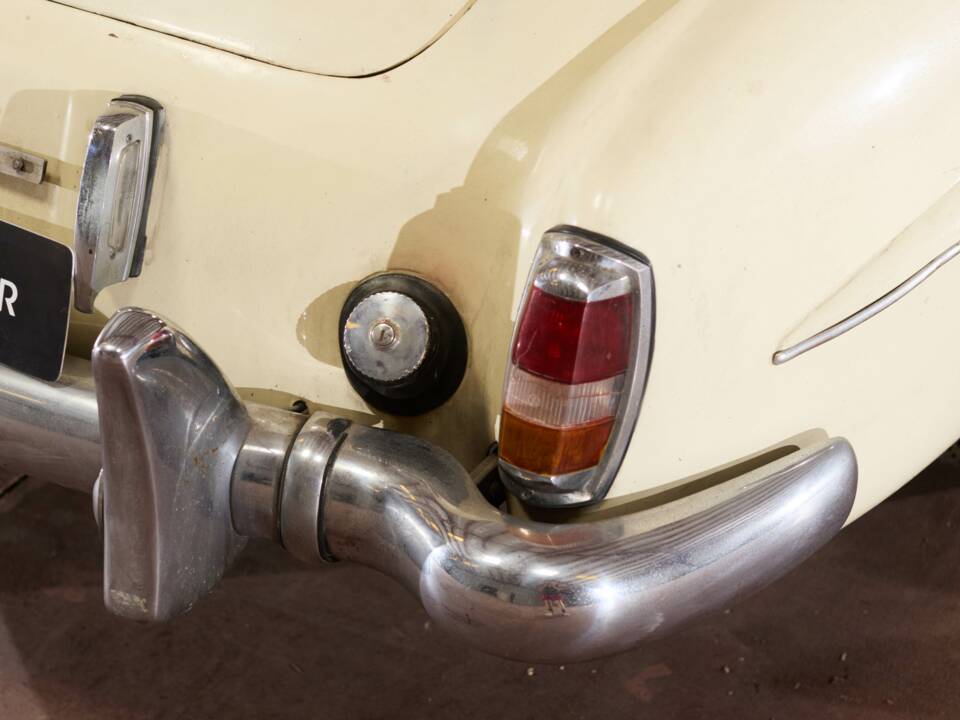 Image 29/83 de Mercedes-Benz 190 SL (1959)