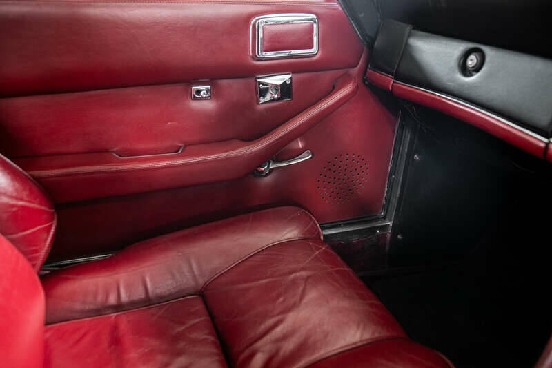 Image 20/29 of Jensen Interceptor MK III (1973)