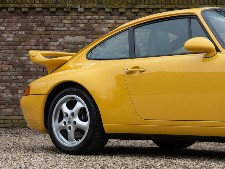 Bild 32/50 von Porsche 911 Carrera (1995)