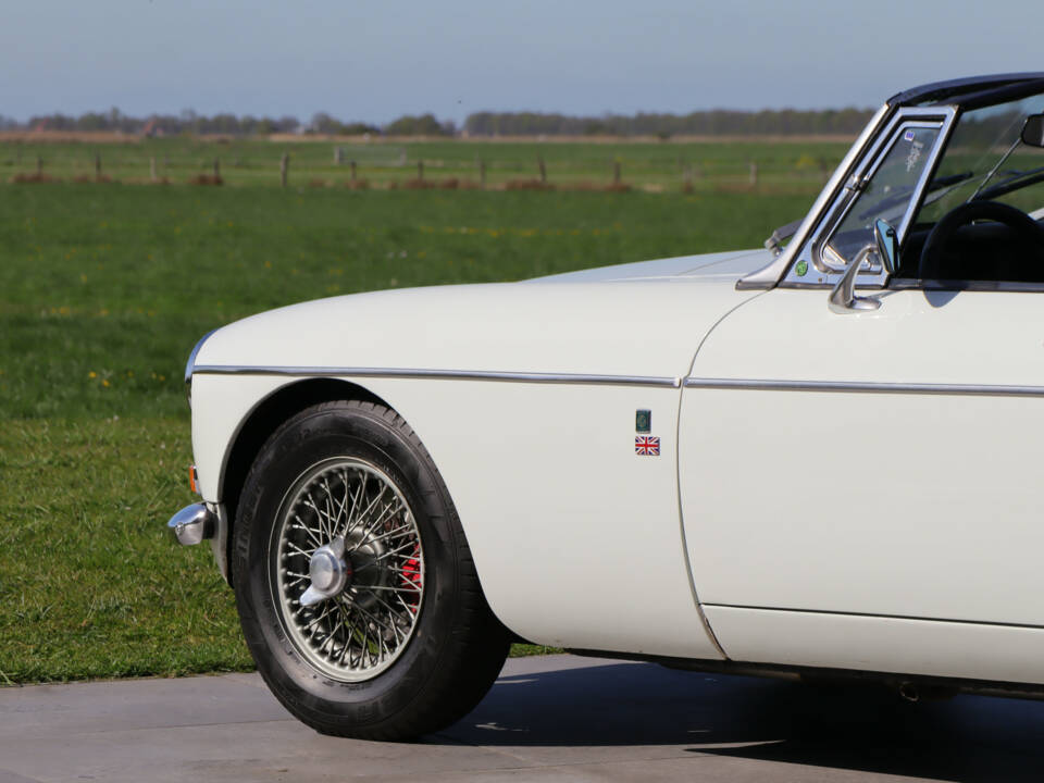 Bild 7/50 von MG MGB (1972)