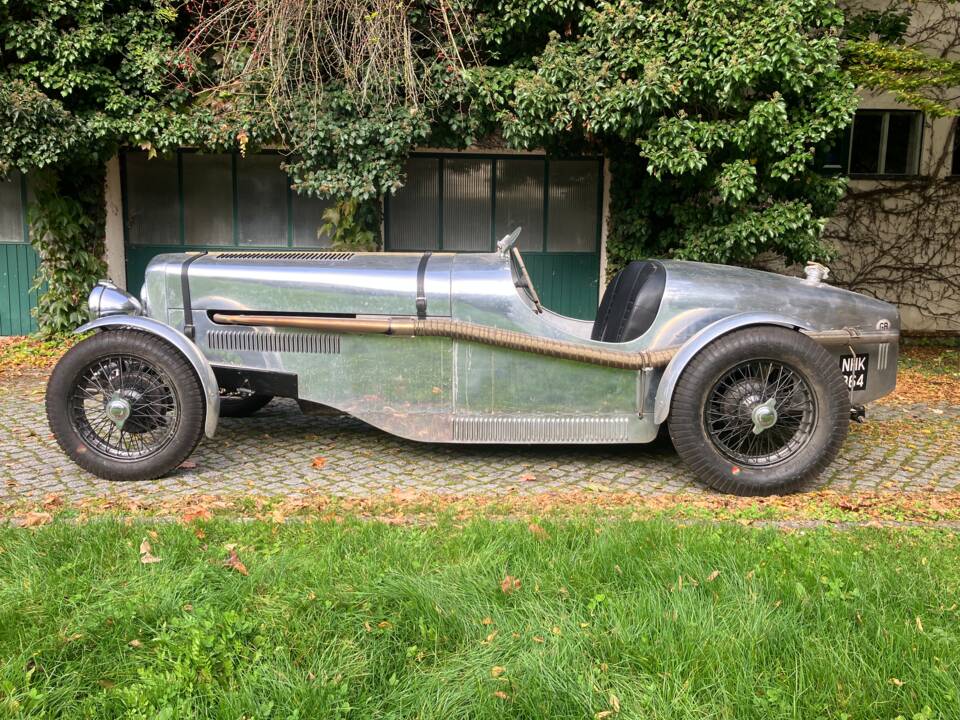Bild 12/21 von Austin 12 (2000)