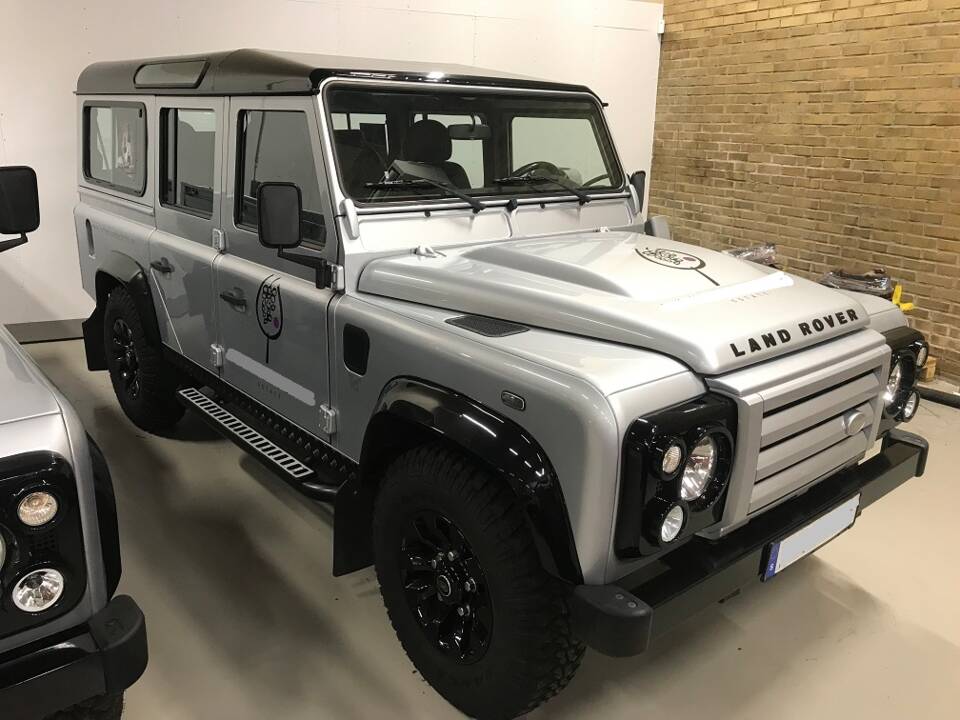 Afbeelding 4/7 van Land Rover Defender 110 (2011)