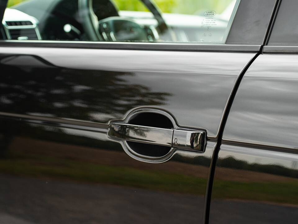 Imagen 18/67 de Land Rover Range Rover V8 Supercharged (2012)