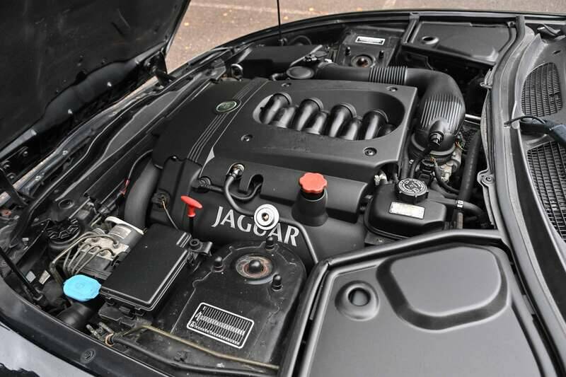 Afbeelding 3/50 van Jaguar XK8 4.0 (2002)