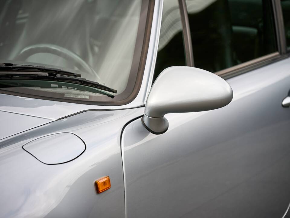 Bild 26/32 von Porsche 911 Carrera (1995)