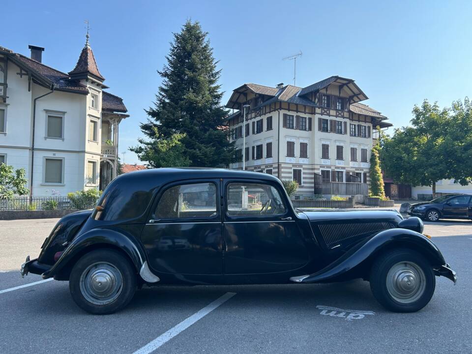 Bild 4/44 von Citroën Traction Avant 15/6 (1953)