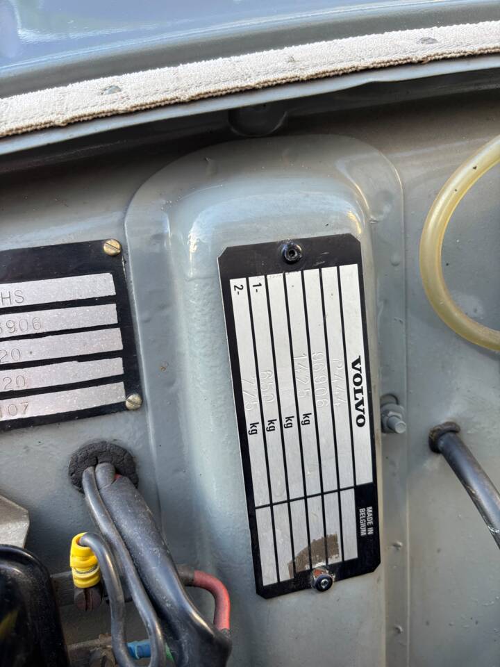 Image 116/133 of Volvo PV 444 (1954)