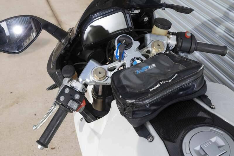Image 45/47 of BMW HP2 Sport (2010)