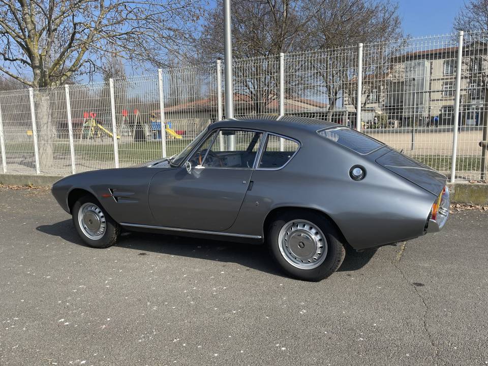 Image 25/35 of FIAT Ghia 1500 GT (1963)