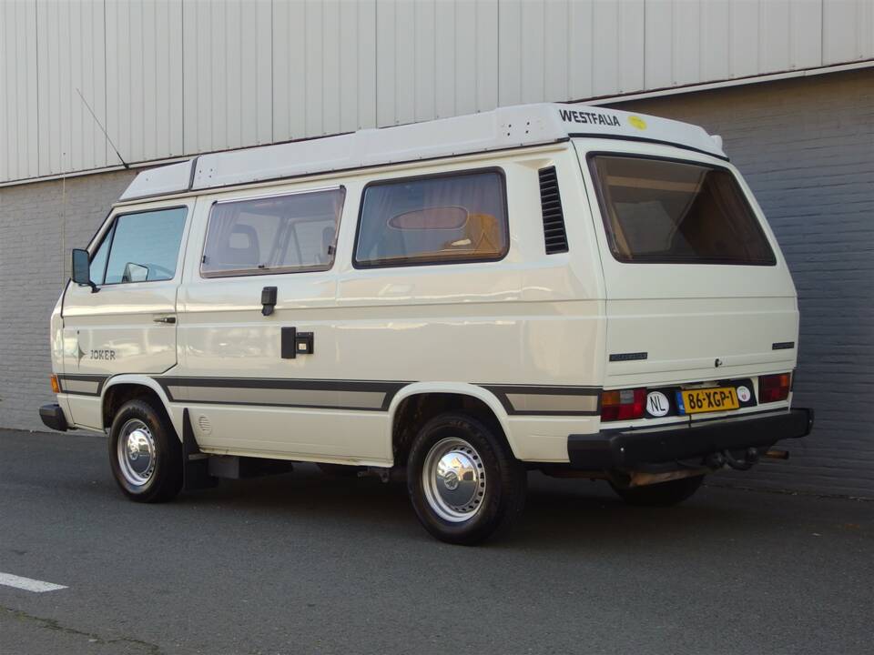 Bild 4/97 von Volkswagen T3 Westfalia 1.9 (1983)